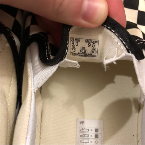 Vans Classic Slip On Checkered Sneakers Size 9.5 - Picture 3 of 4